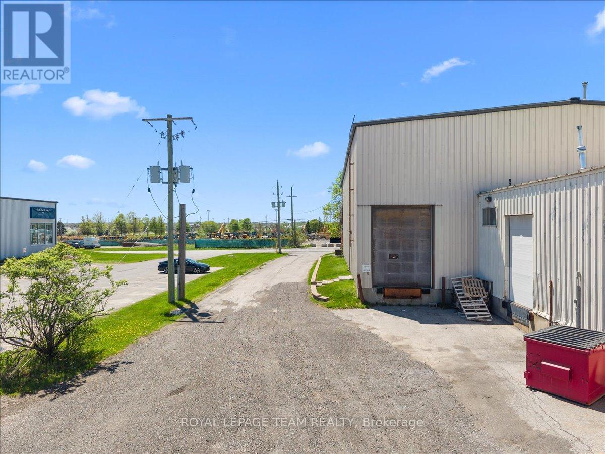 24 Edgewater Street, Ottawa, Ontario  K2L 1V8 - Photo 14 - X13162170