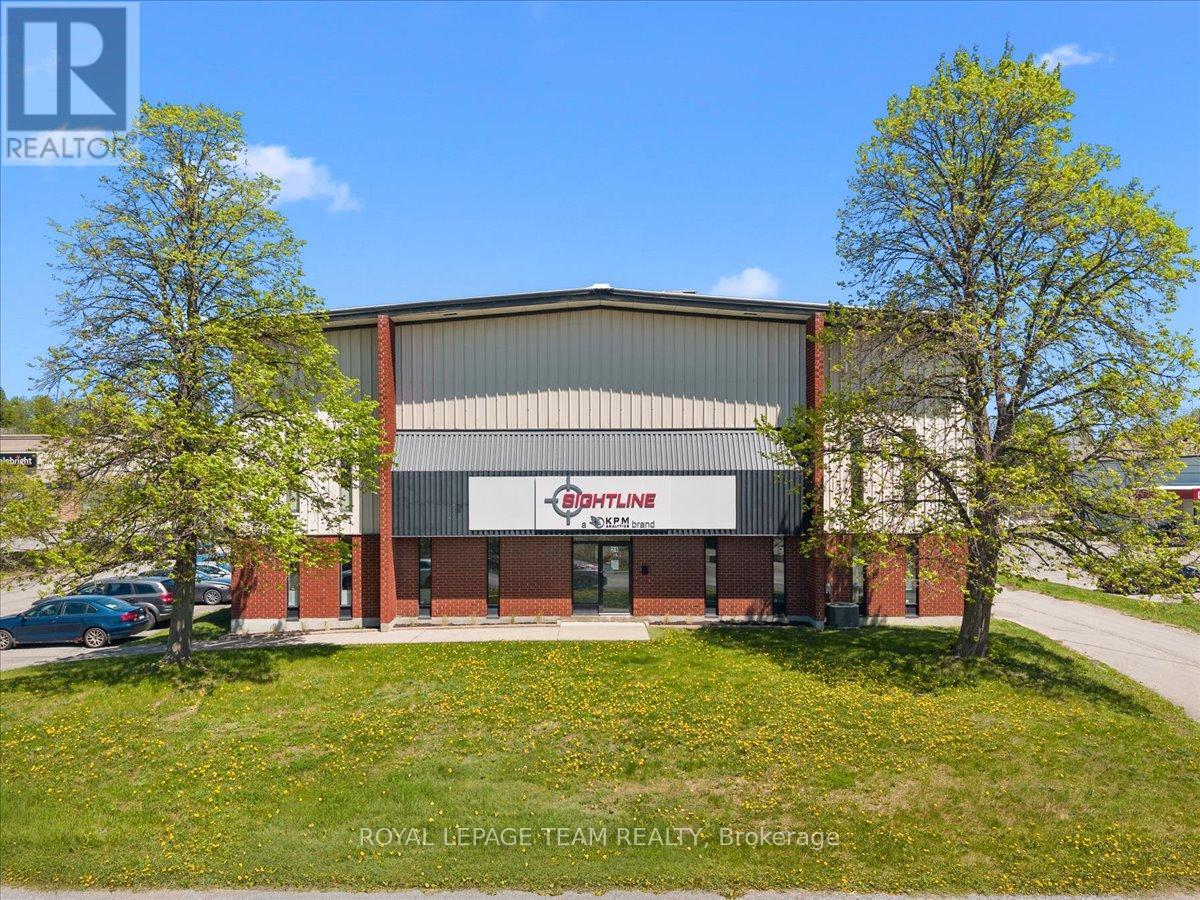 24 Edgewater Street, Ottawa, Ontario  K2L 1V8 - Photo 4 - X13162170
