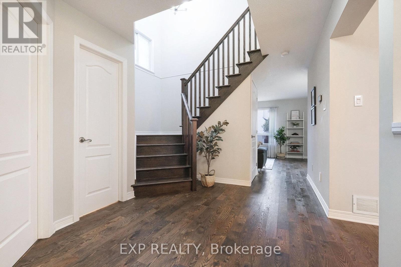 34 Avonmore Crescent, Ottawa, Ontario  K2G 6J7 - Photo 4 - X13162472