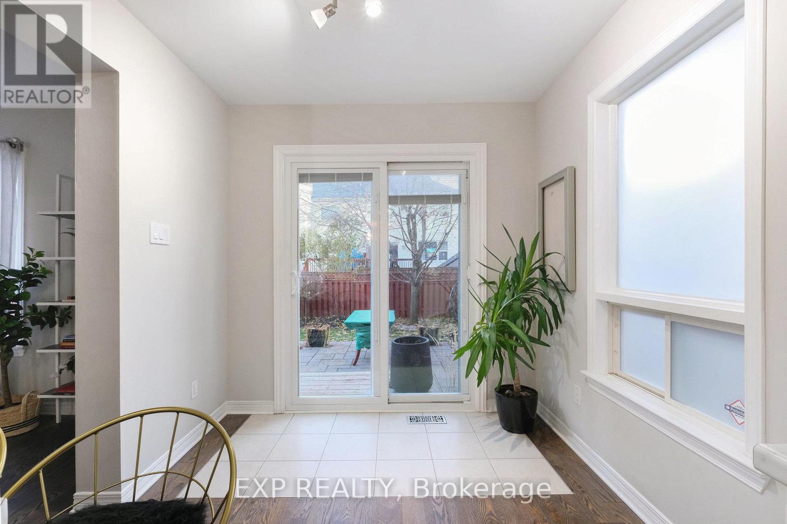 34 Avonmore Crescent, Ottawa, Ontario  K2G 6J7 - Photo 8 - X13162472