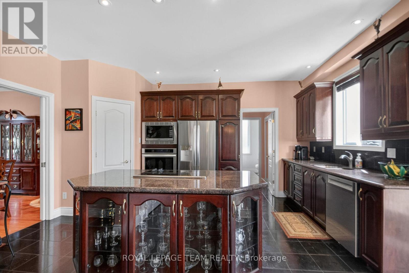 5472 Wicklow Drive, Ottawa, Ontario  K4M 1C4 - Photo 14 - X13162474