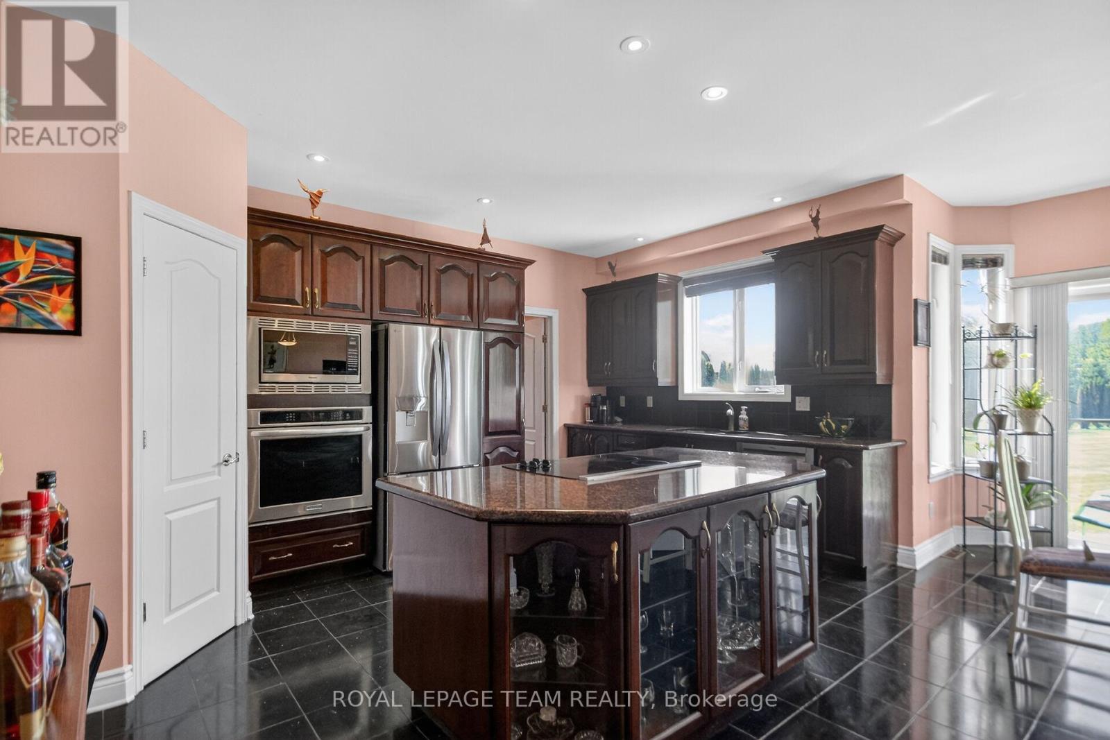 5472 Wicklow Drive, Ottawa, Ontario  K4M 1C4 - Photo 15 - X13162474