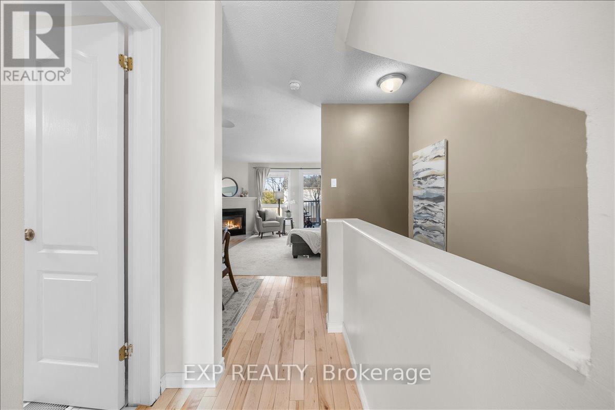 6287 Tealwood Place, Ottawa, Ontario  K1C 7J9 - Photo 5 - X13163682