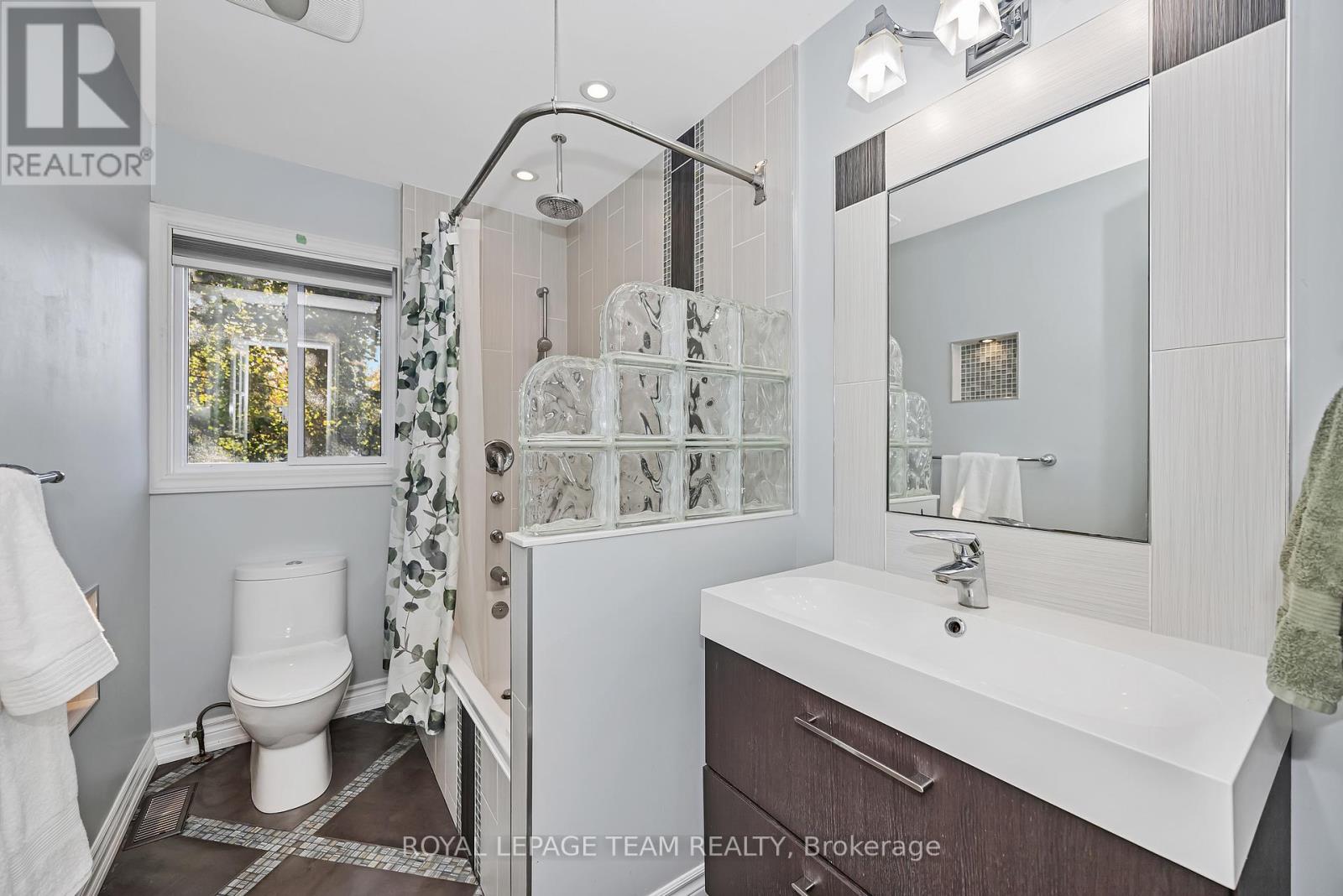 1115 Des Cerisiers Street, Clarence-Rockland, Ontario  K4K 1K9 - Photo 22 - X13163808