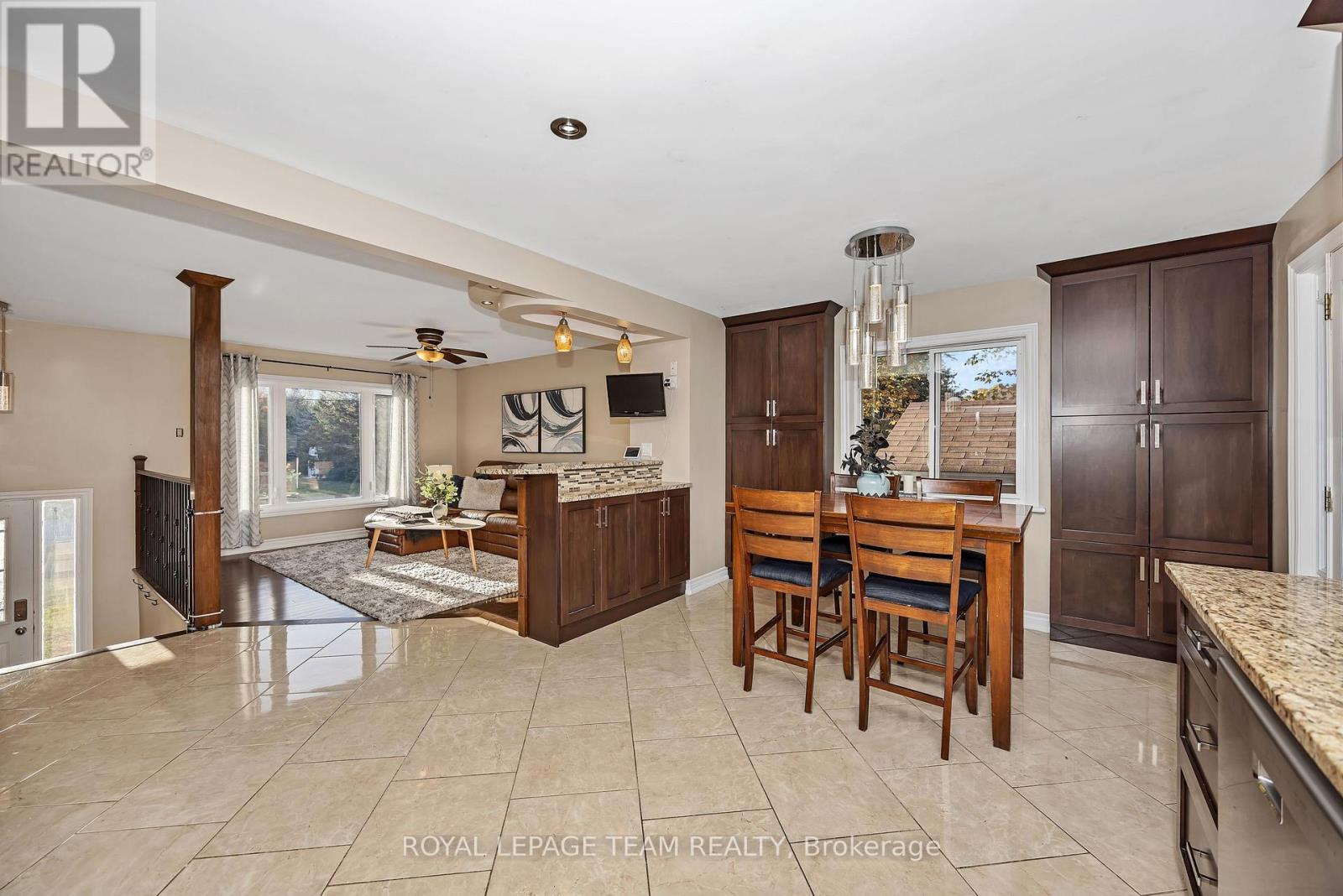 1115 Des Cerisiers Street, Clarence-Rockland, Ontario  K4K 1K9 - Photo 9 - X13163808
