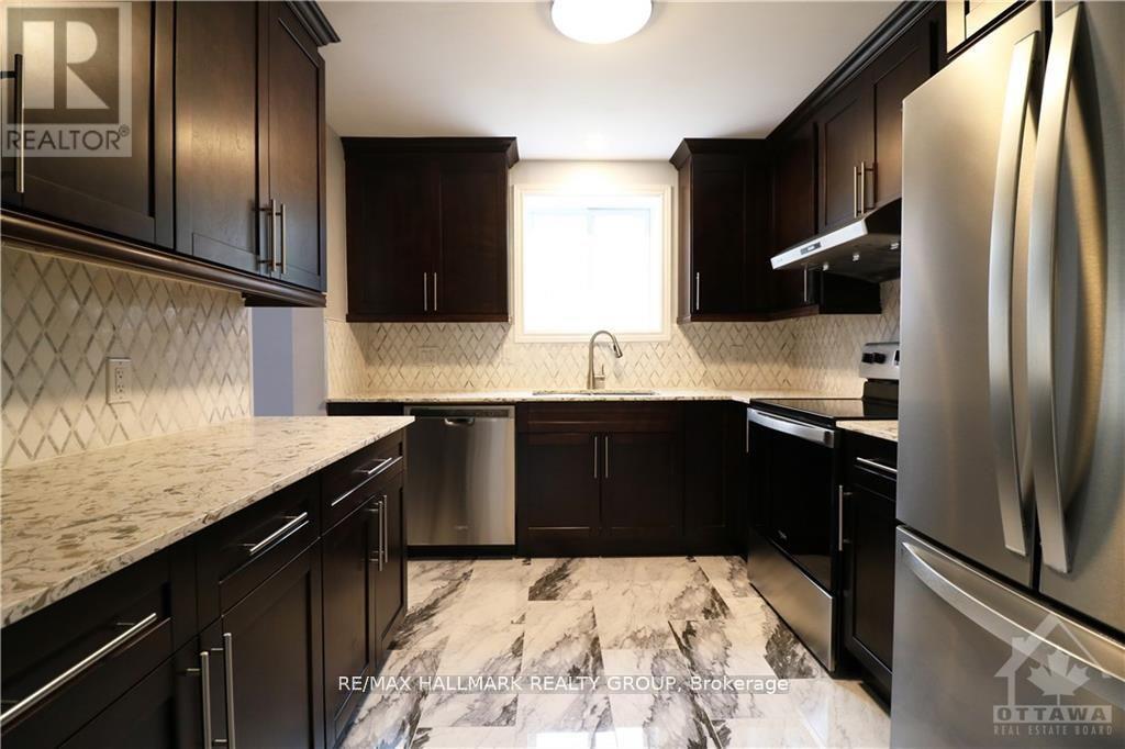 205 Blackburn Avenue, Ottawa, Ontario  K1N 8A9 - Photo 4 - X13164852