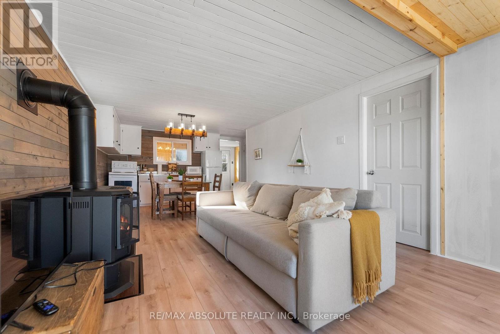 33 B Oakdale Lane, Horton, Ontario  K7V 3Z8 - Photo 15 - X13164934