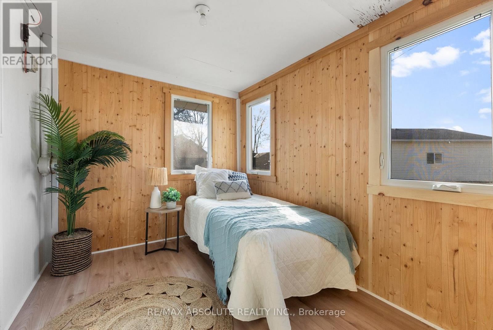 33 B Oakdale Lane, Horton, Ontario  K7V 3Z8 - Photo 8 - X13164934