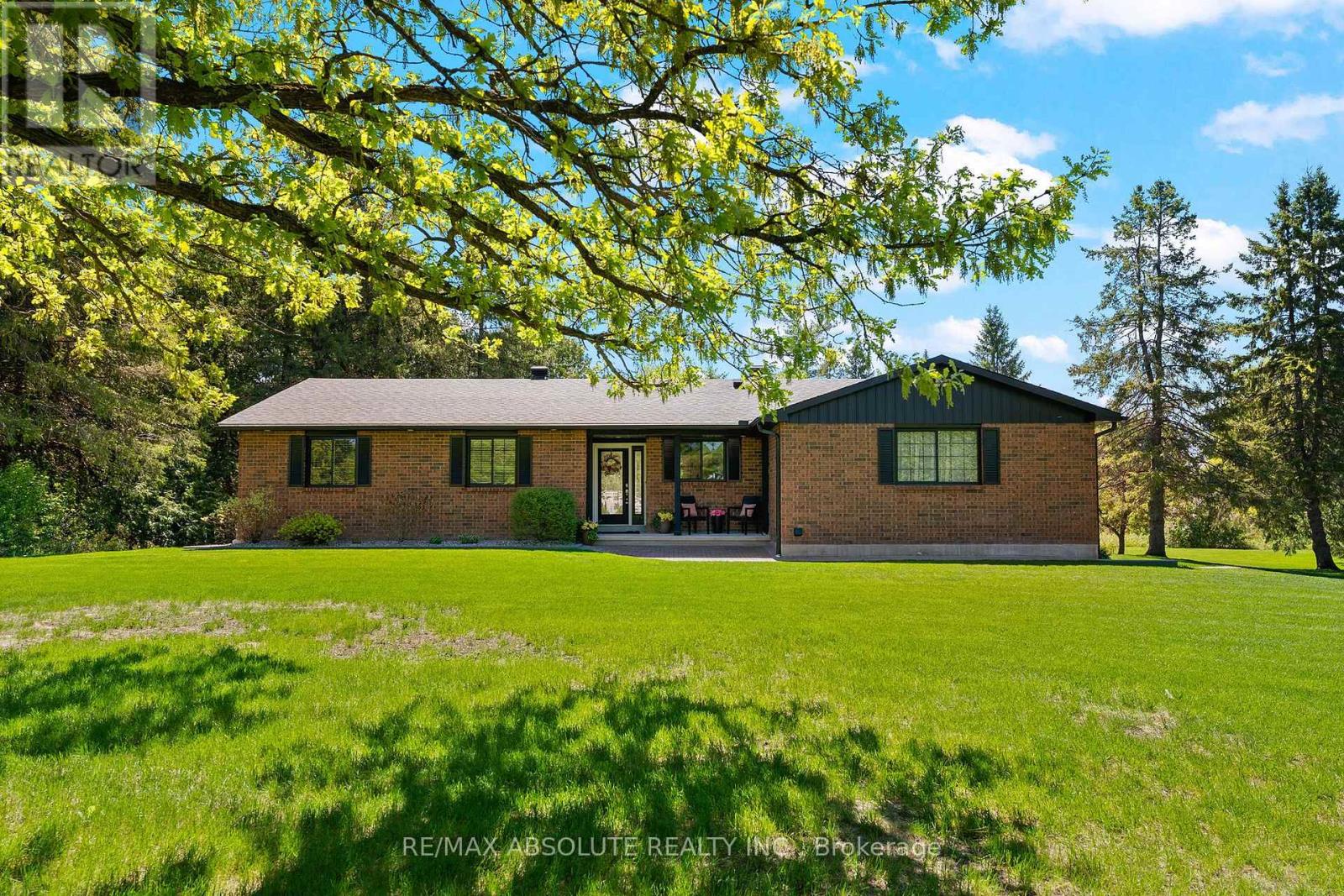 131 BURNS DRIVE, McNab/Braeside, Ontario