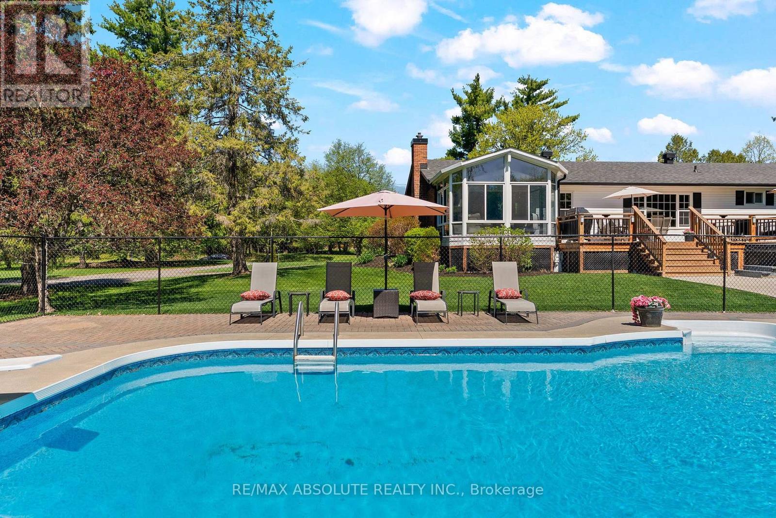 131 Burns Drive, Mcnab/braeside, Ontario  K0A 1G0 - Photo 3 - X13164940