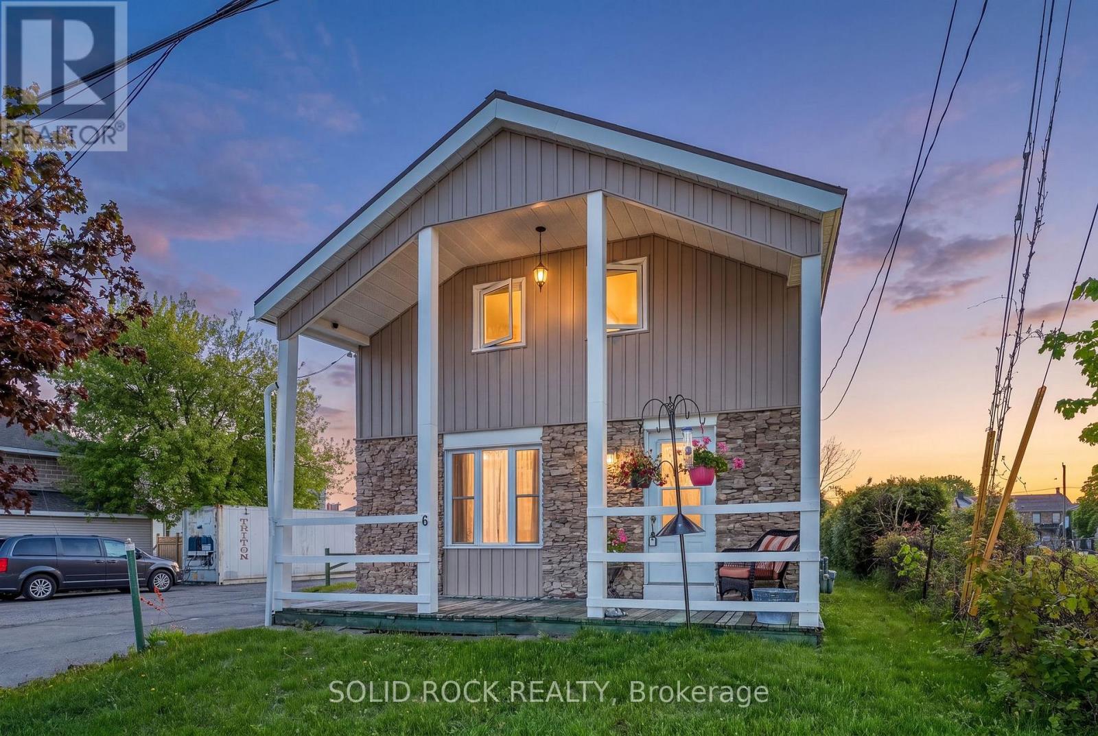 6 OXFORD STREET W, North Grenville, Ontario