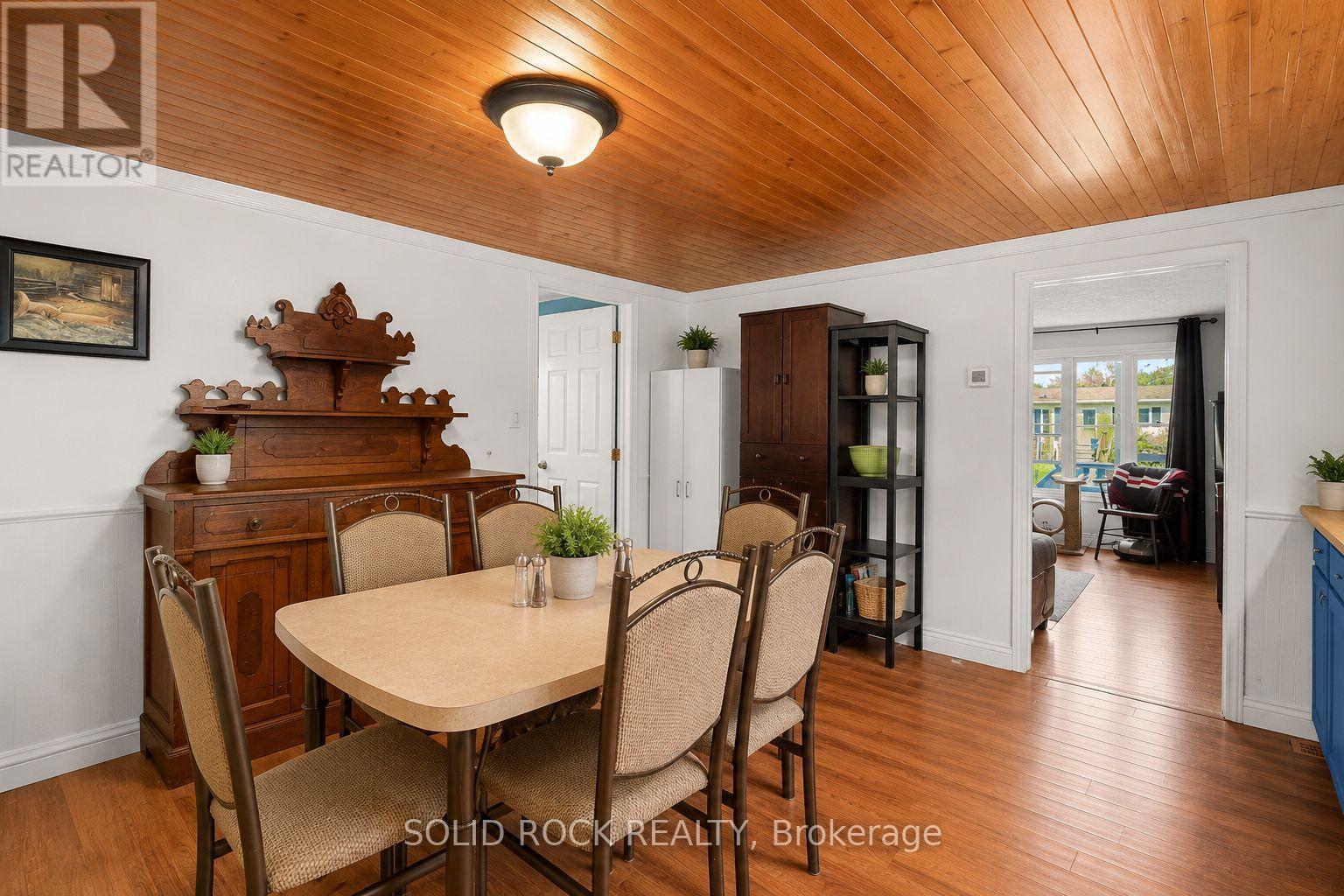 6 Oxford Street W, North Grenville, Ontario  K0G 1J0 - Photo 7 - X13165084