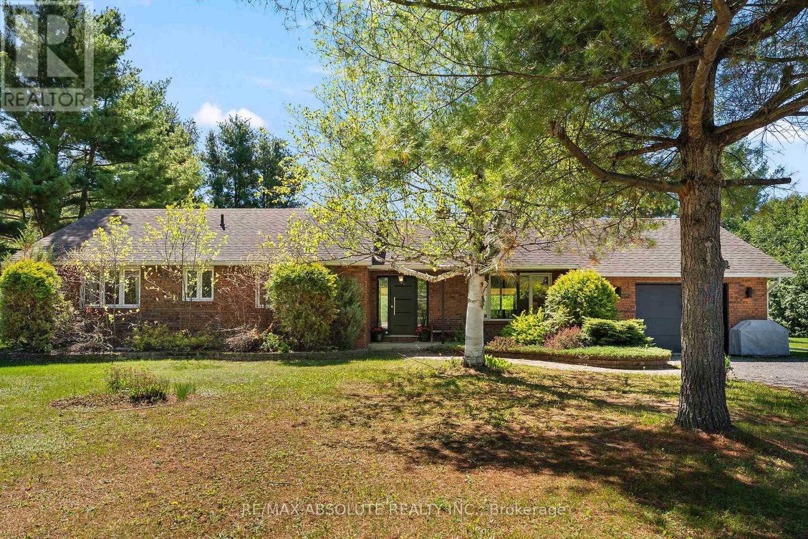 213 CALABOGIE ROAD, McNab/Braeside, Ontario
