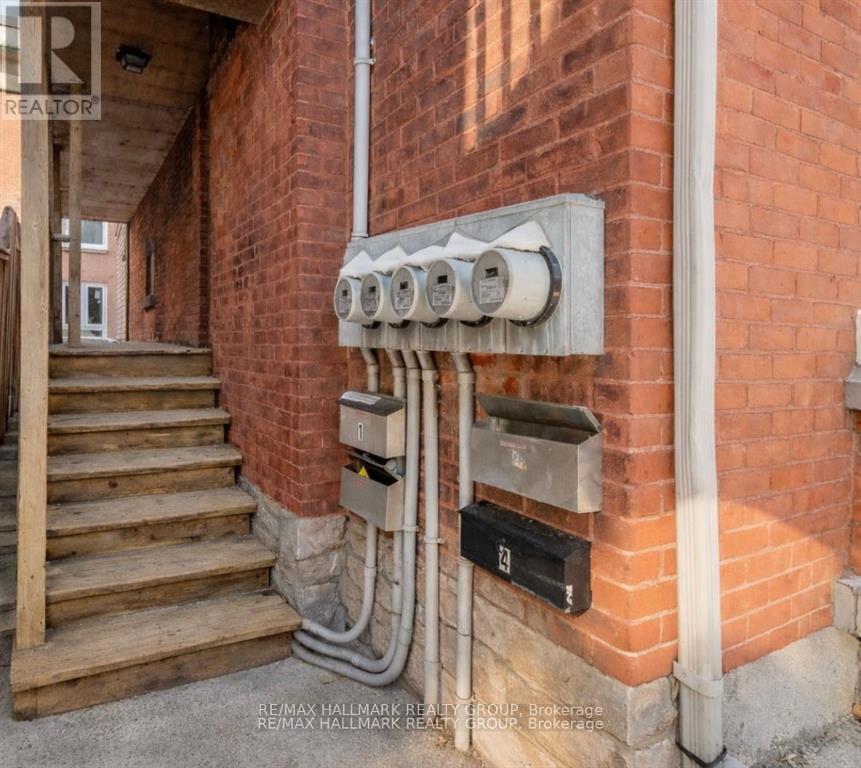 121 Osgoode Street, Ottawa, Ontario  K1N 6S5 - Photo 2 - X13165198