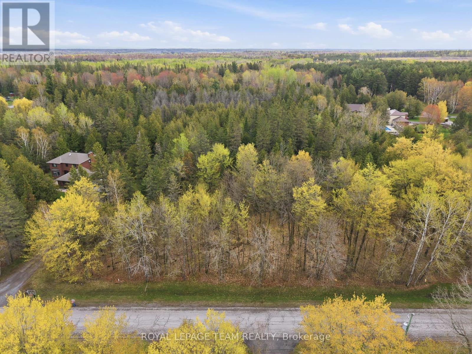 105 Pleasant Creek Drive, Ottawa, Ontario  K0A 1L0 - Photo 2 - X13165230