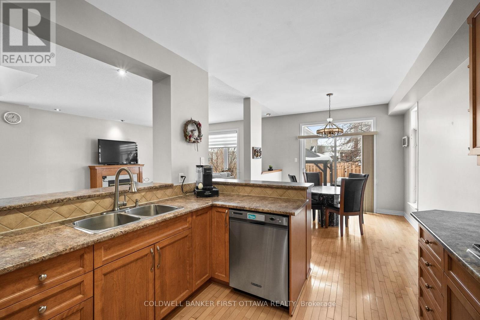 6a Rosetta Avenue, Ottawa, Ontario  K2G 6T5 - Photo 10 - X13165614
