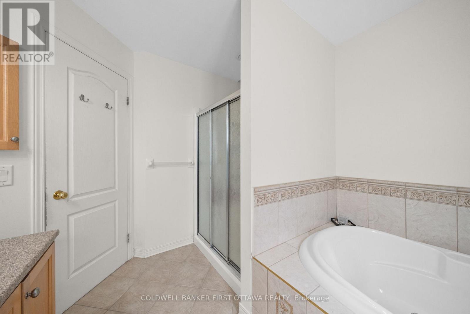 6a Rosetta Avenue, Ottawa, Ontario  K2G 6T5 - Photo 20 - X13165614