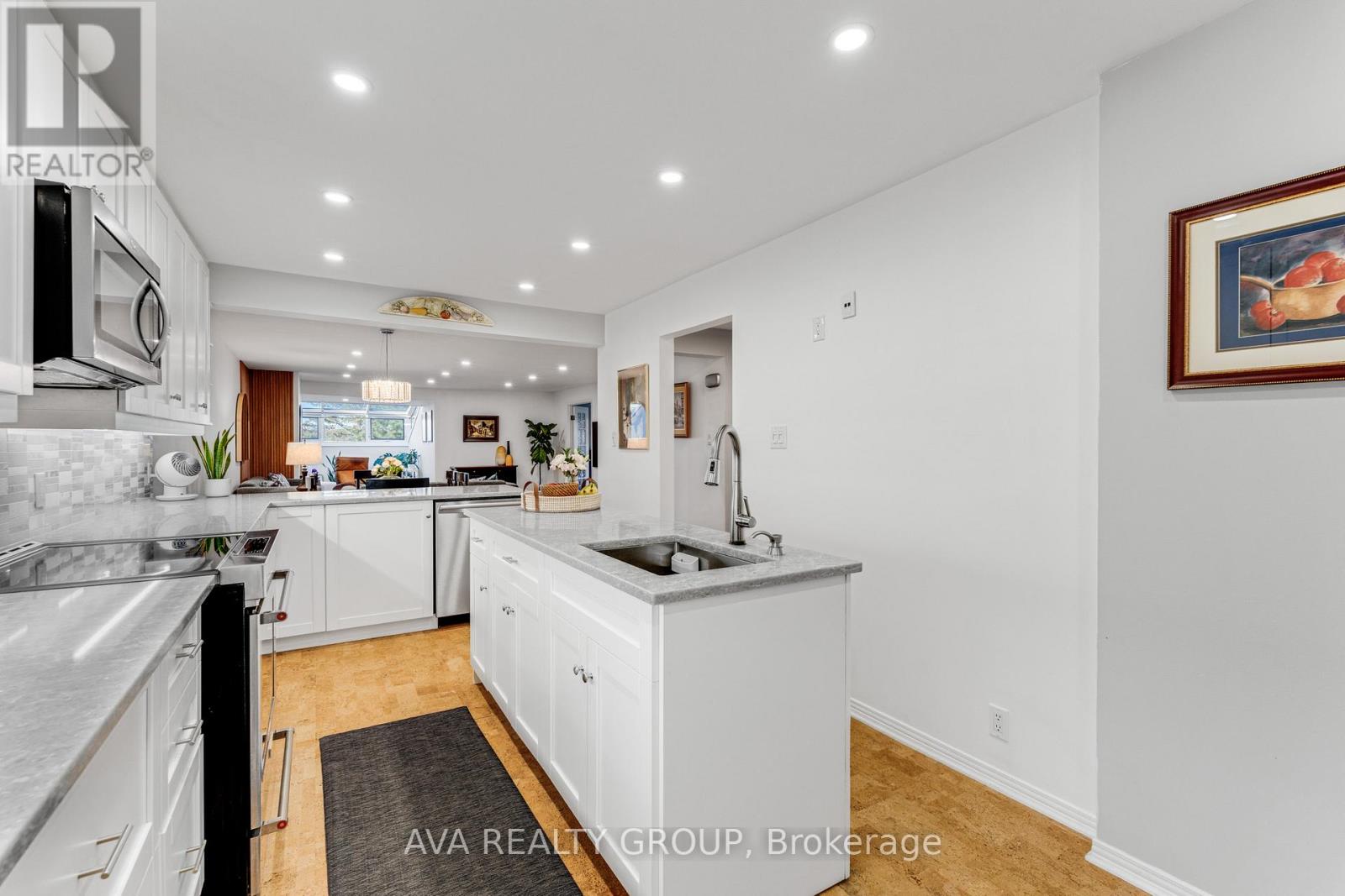 106 Stratas Court N, Ottawa, Ontario  K2L 3K4 - Photo 6 - X13166314
