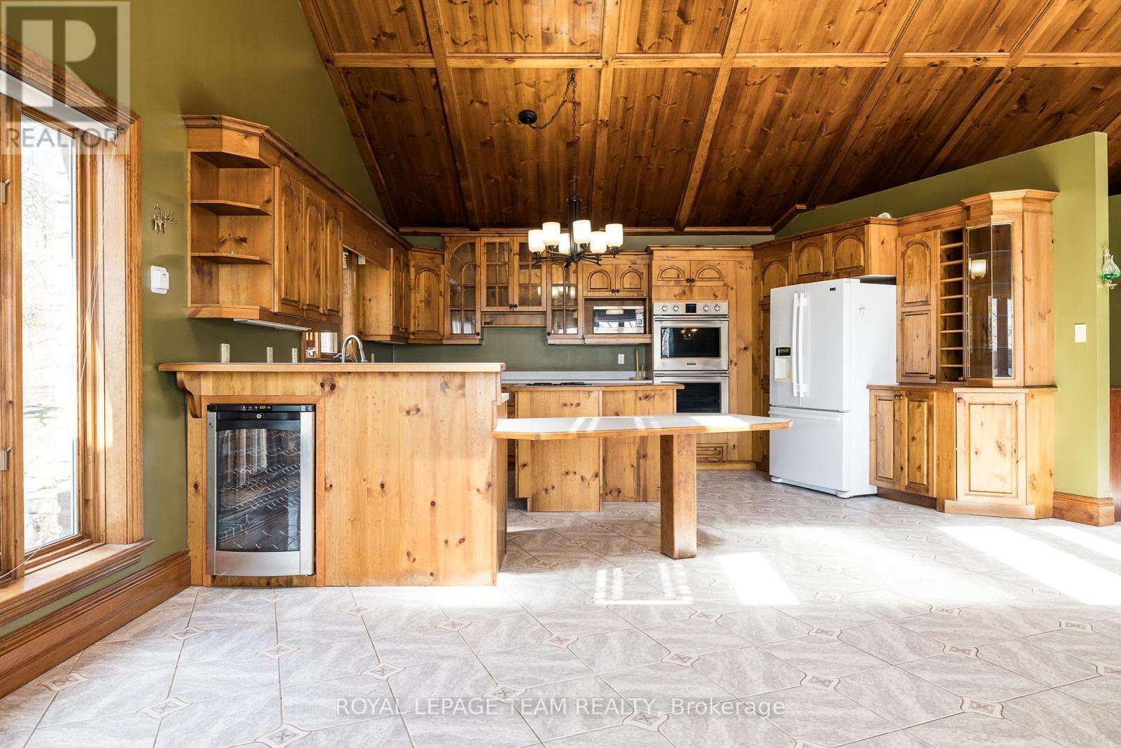 605 Big Rideau North Shore Road, Tay Valley, Ontario  K7H 3C5 - Photo 8 - X13166614