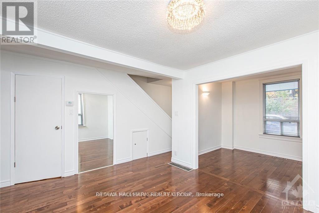 219 Deschamps Avenue, Ottawa, Ontario  K1L 5Z2 - Photo 6 - X13167022
