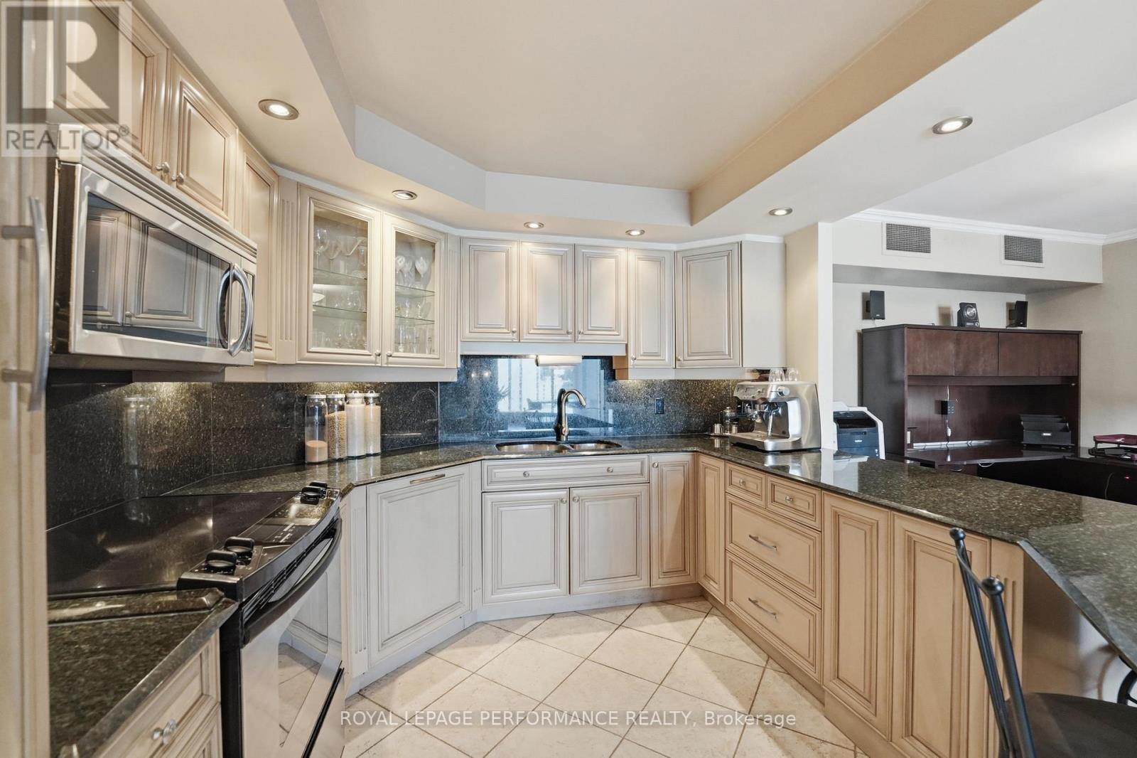 1601 - 160 George Street, Ottawa, Ontario  K1N 9M2 - Photo 19 - X13167878
