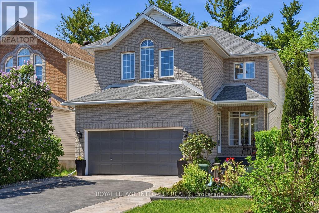 72 MARICONA WAY, Ottawa, Ontario