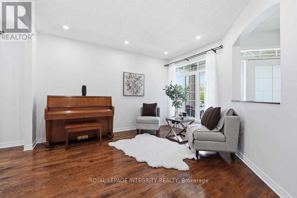 72 Maricona Way, Ottawa, Ontario  K2T 1H3 - Photo 6 - X13168110