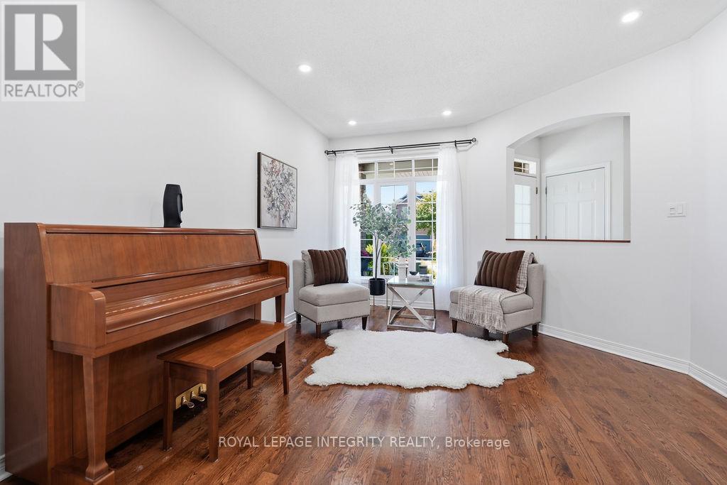 72 Maricona Way, Ottawa, Ontario  K2T 1H3 - Photo 7 - X13168110