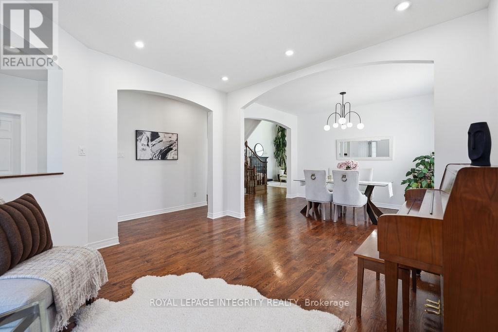 72 Maricona Way, Ottawa, Ontario  K2T 1H3 - Photo 8 - X13168110