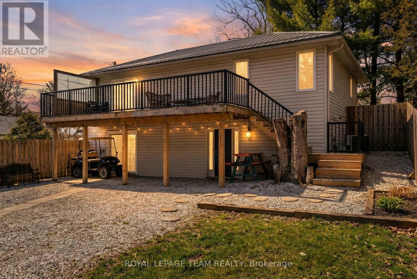 7706 Alfred Street, Lambton Shores, Ontario  N0M 2L0 - Photo 5 - X13168118