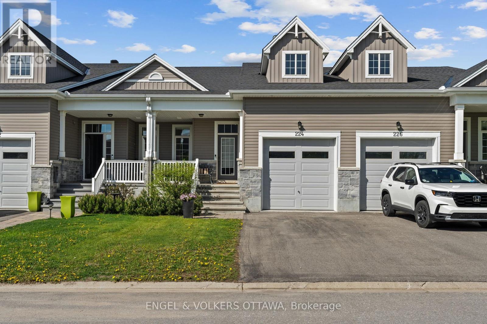 224 Oxford Street W, North Grenville, Ontario  K0G 1J0 - Photo 2 - X13168136