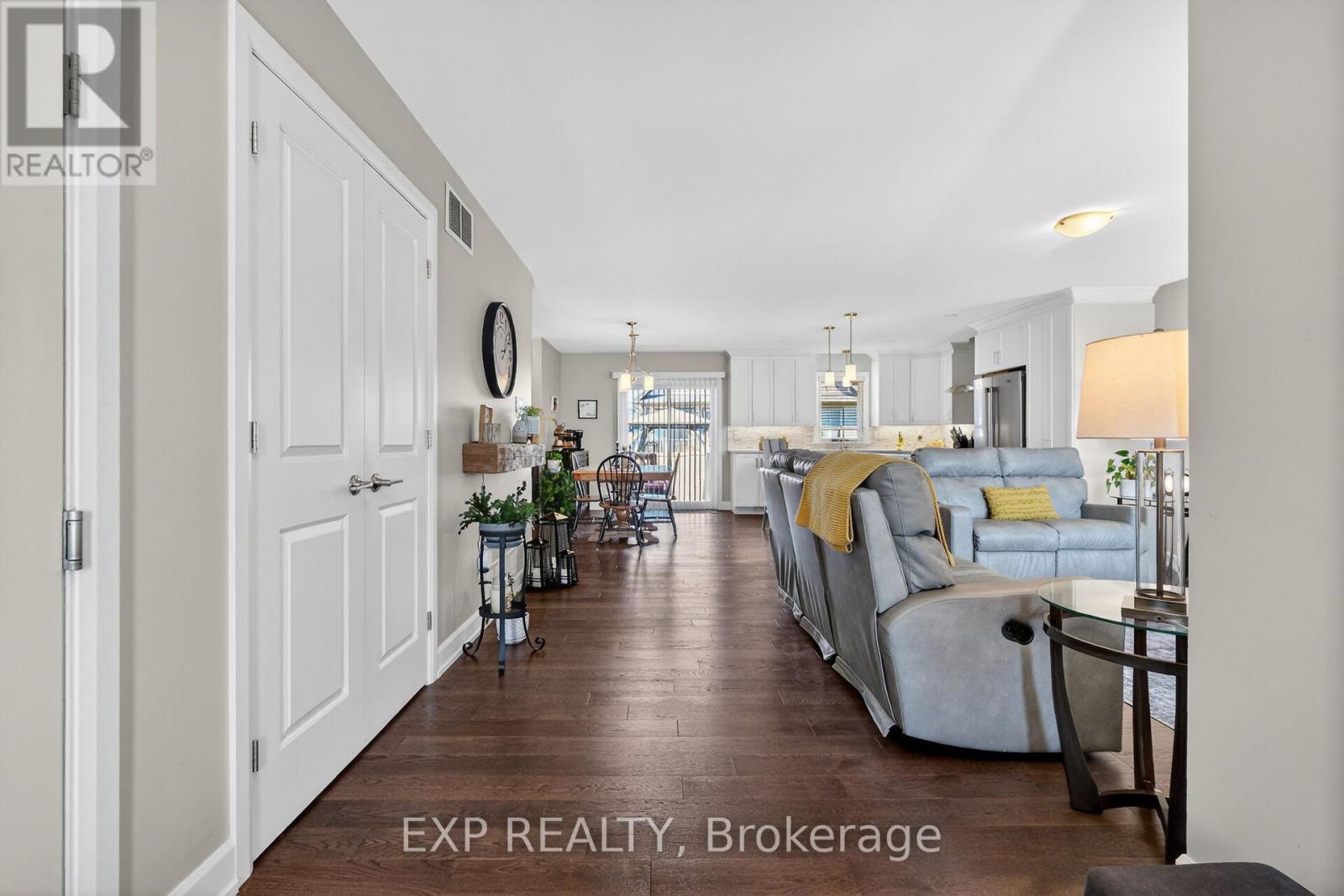 450 Central Park Boulevard, Russell, Ontario  K4R 0C6 - Photo 5 - X13168160
