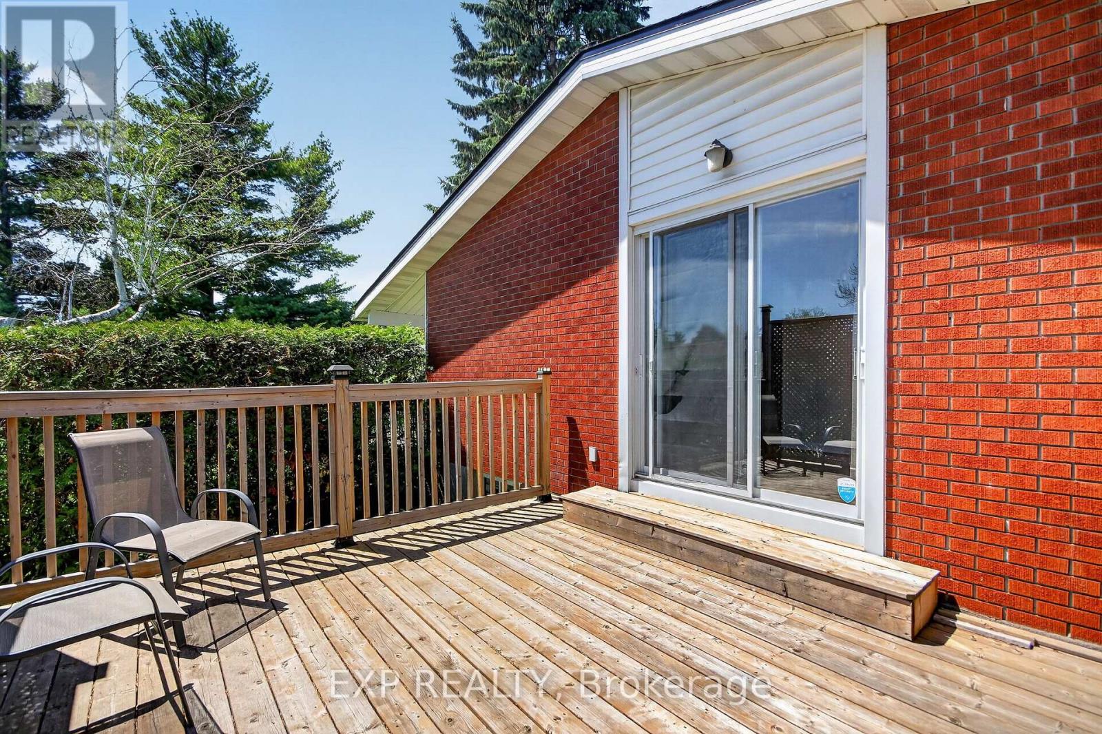 31 Barlyn Avenue, Ottawa, Ontario  K2E 5E2 - Photo 16 - X13168390