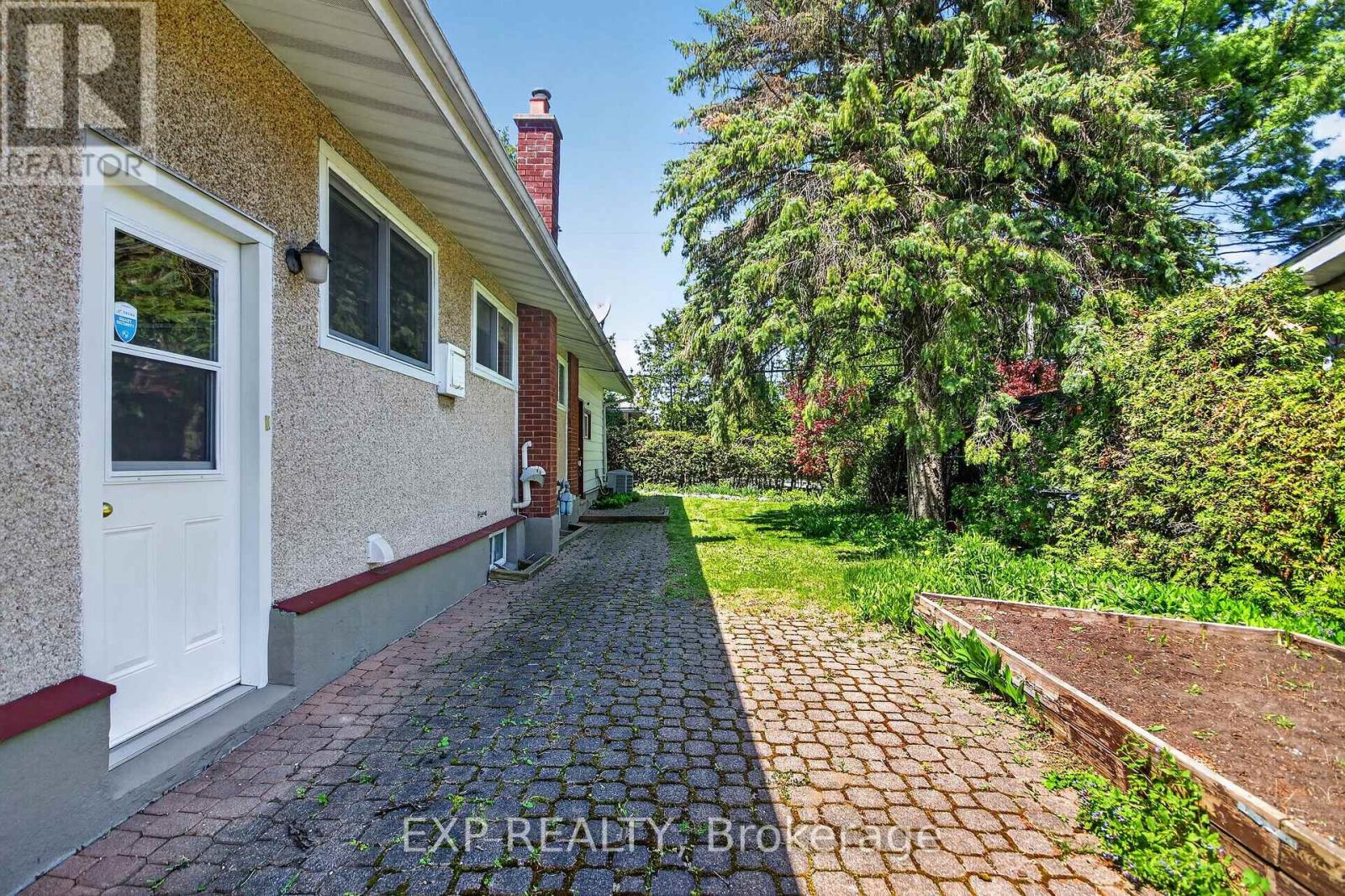 31 Barlyn Avenue, Ottawa, Ontario  K2E 5E2 - Photo 18 - X13168390