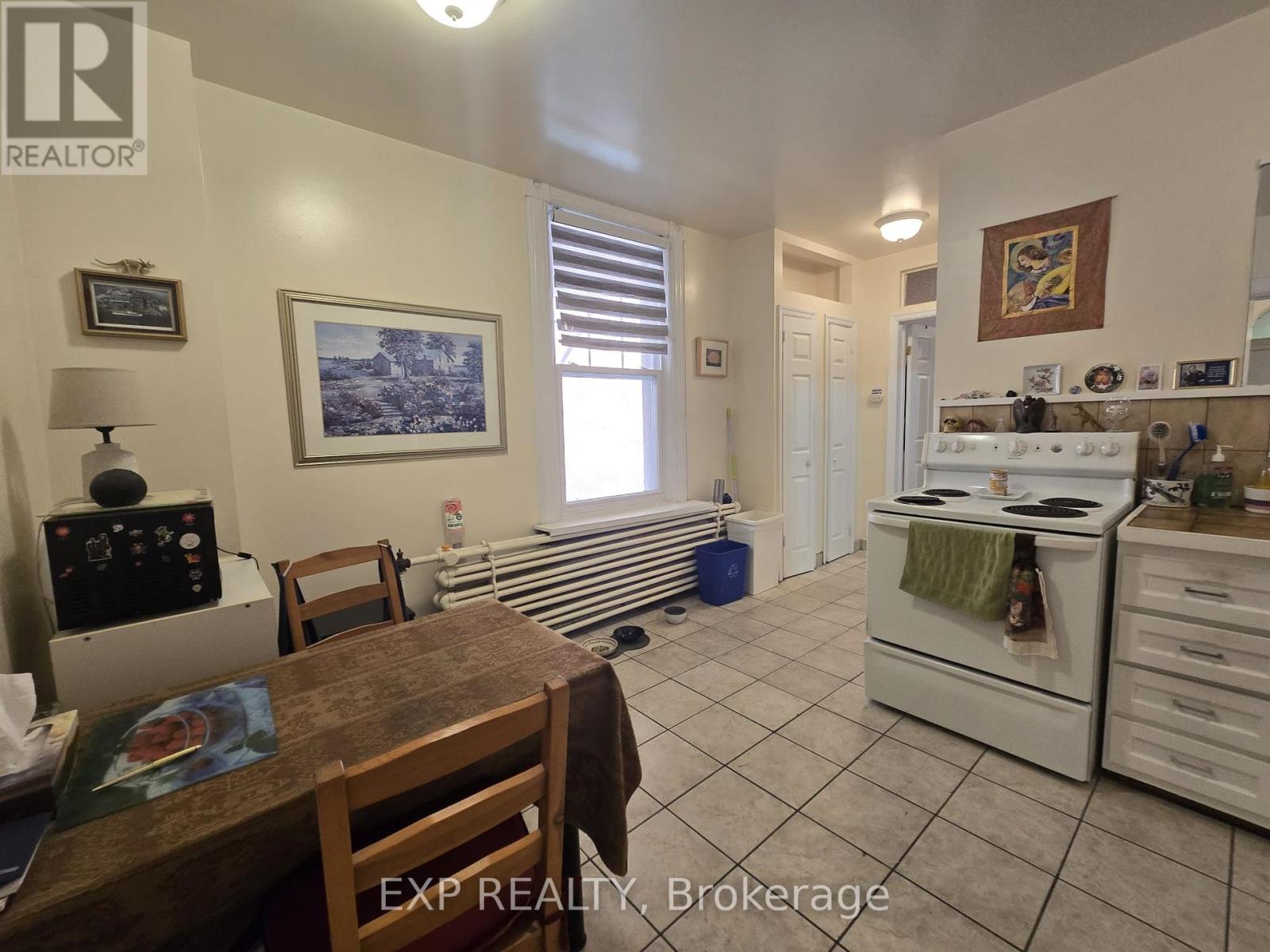 356 Gilmour Street, Ottawa, Ontario  K2P 0R3 - Photo 10 - X13168472