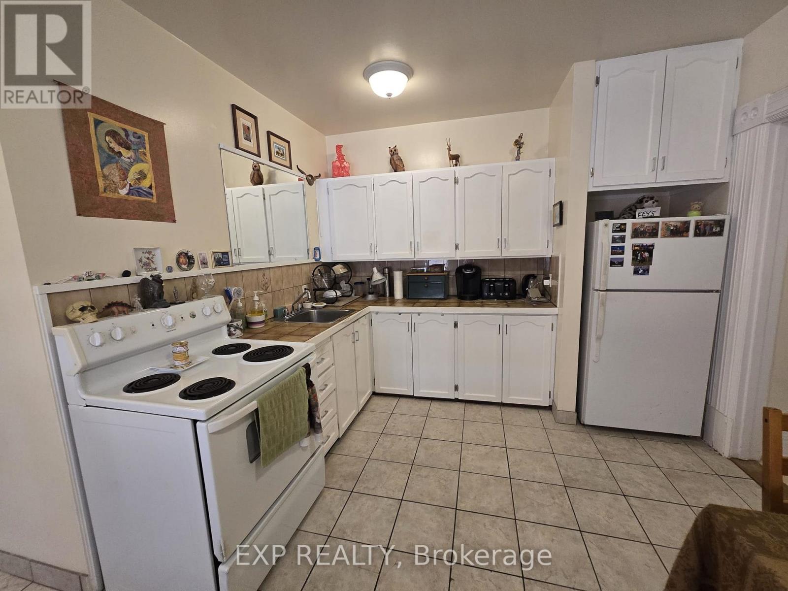 356 Gilmour Street, Ottawa, Ontario  K2P 0R3 - Photo 14 - X13168472