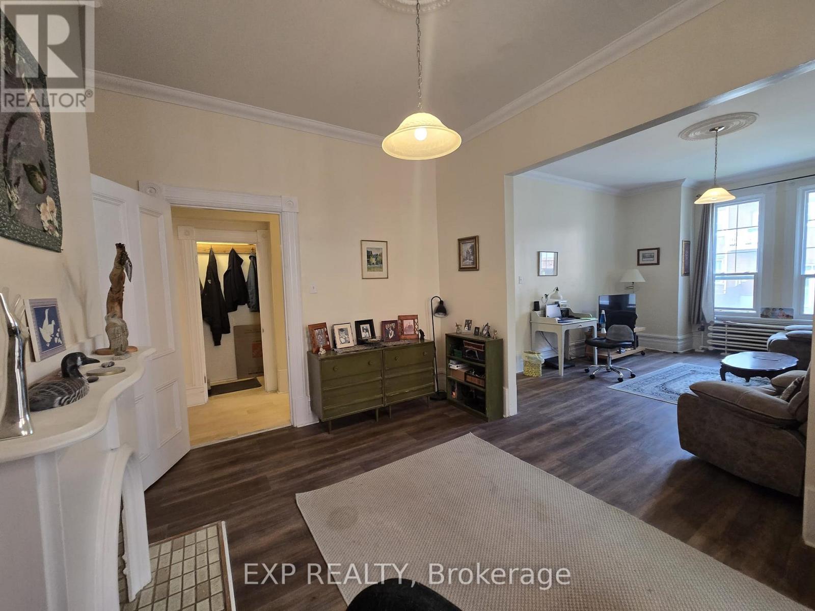 356 Gilmour Street, Ottawa, Ontario  K2P 0R3 - Photo 9 - X13168472