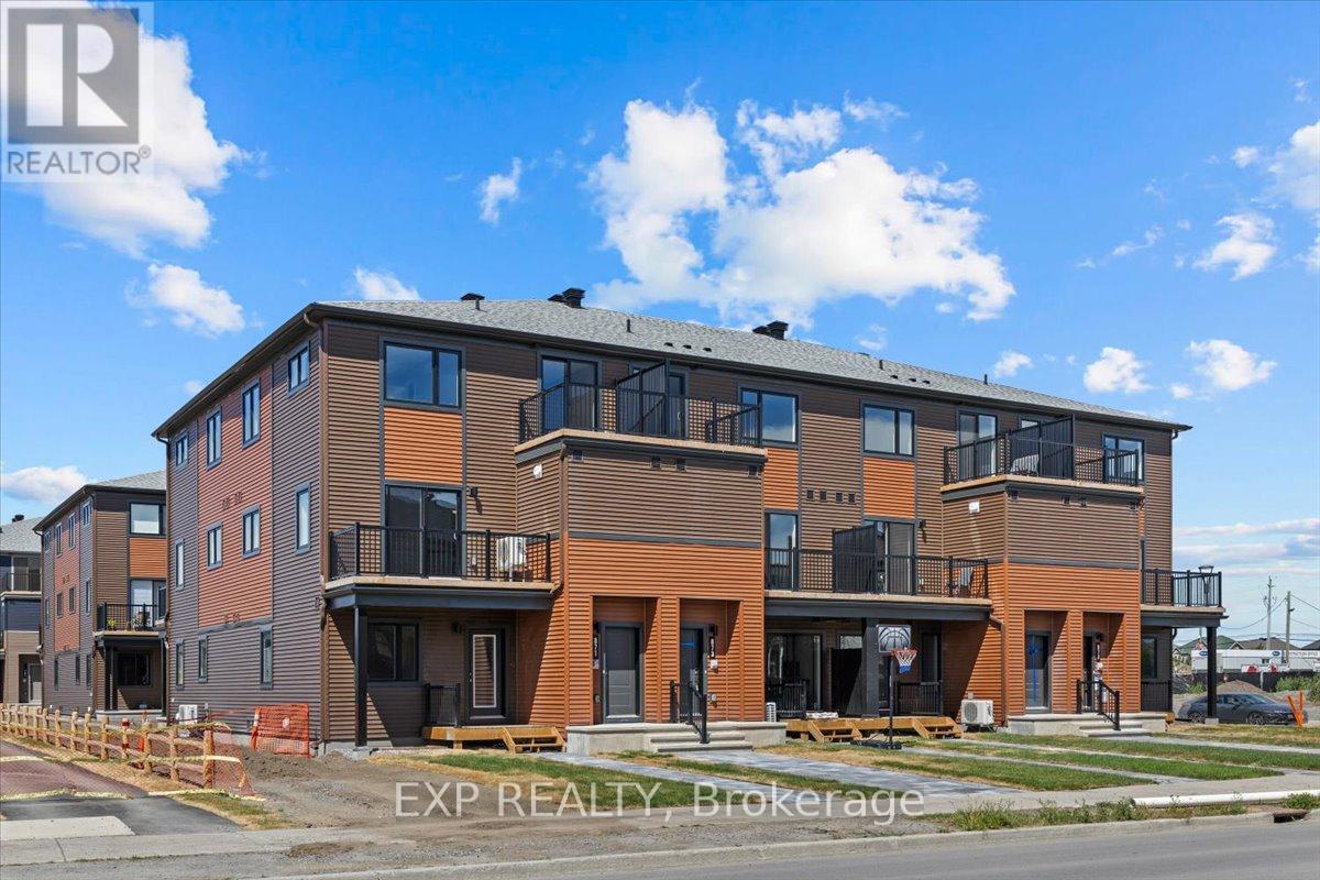782 CAMPOLINA WAY, Ottawa, Ontario