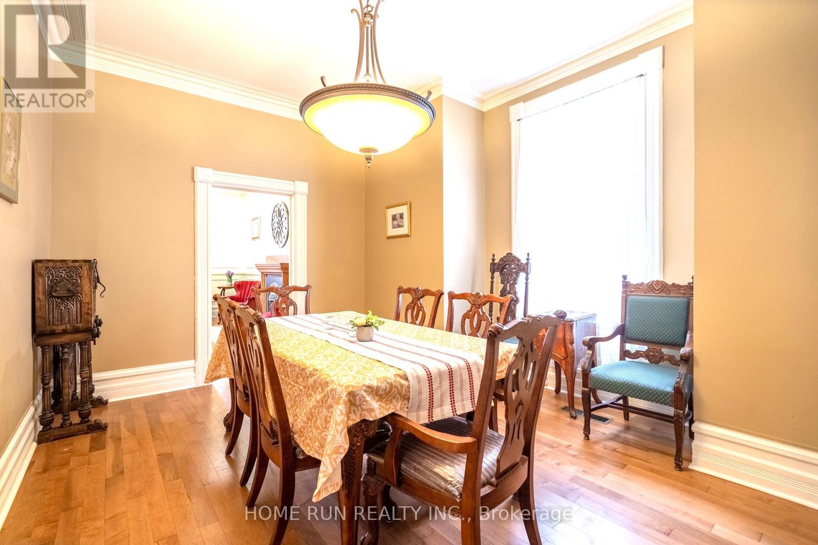 431 Gilmour Street, Ottawa, Ontario  K2P 0R5 - Photo 10 - X13169542