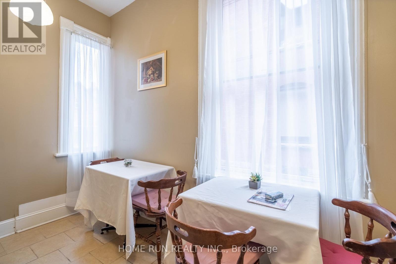 431 Gilmour Street, Ottawa, Ontario  K2P 0R5 - Photo 14 - X13169542