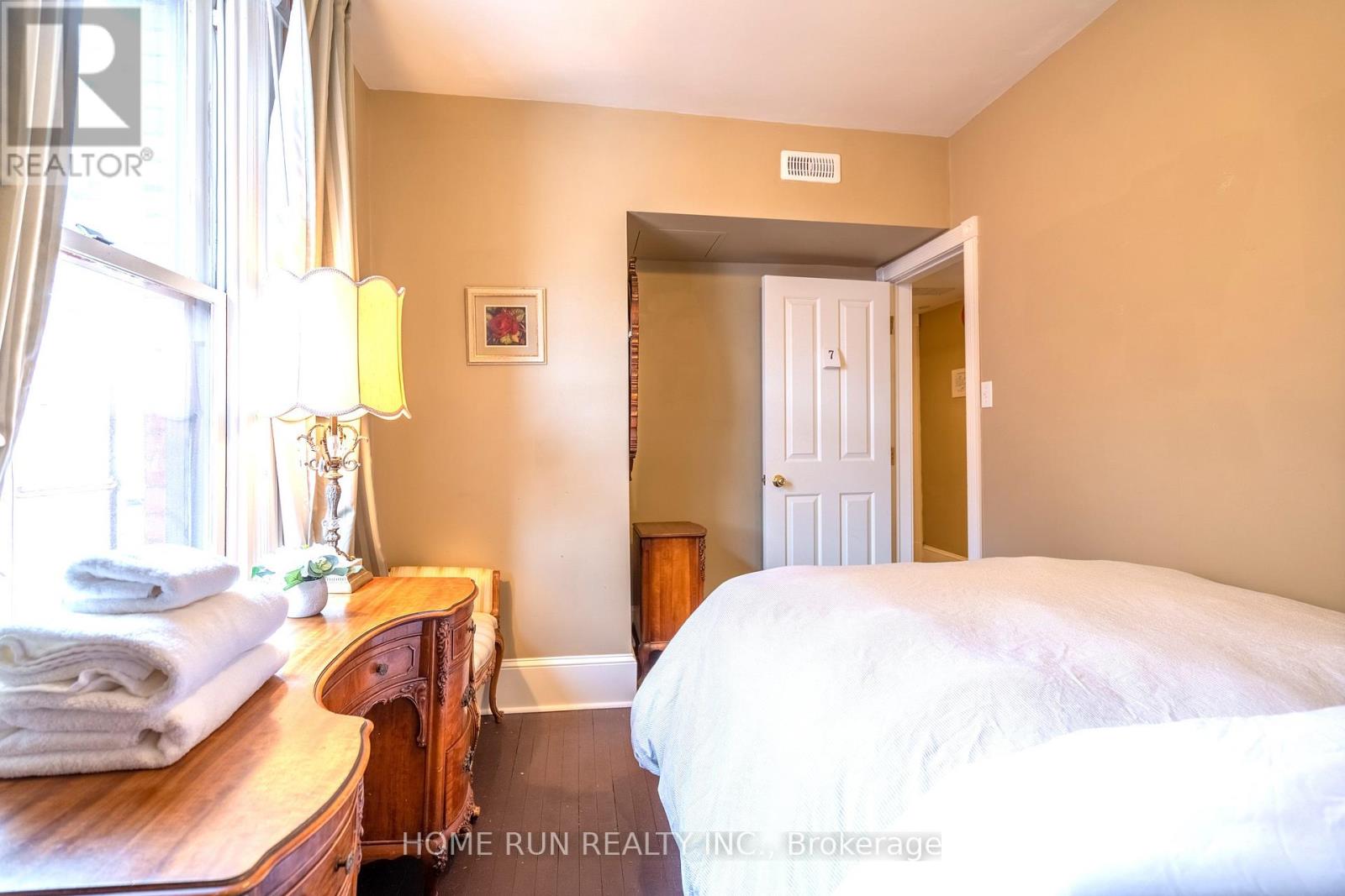 431 Gilmour Street, Ottawa, Ontario  K2P 0R5 - Photo 24 - X13169542