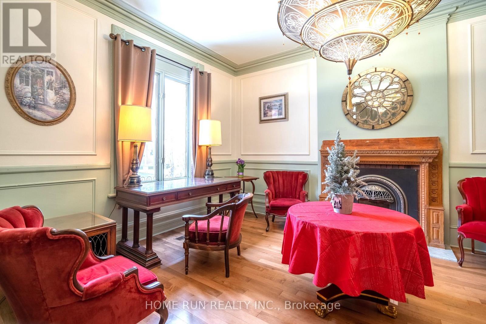 431 Gilmour Street, Ottawa, Ontario  K2P 0R5 - Photo 4 - X13169542