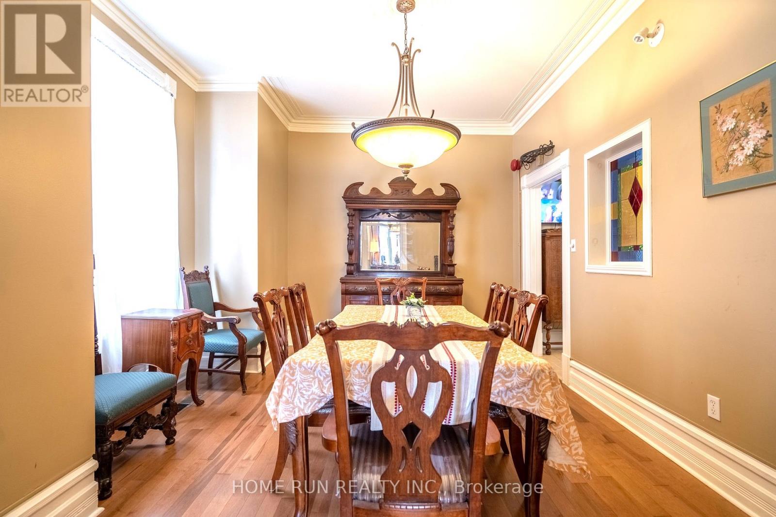 431 Gilmour Street, Ottawa, Ontario  K2P 0R5 - Photo 8 - X13169542