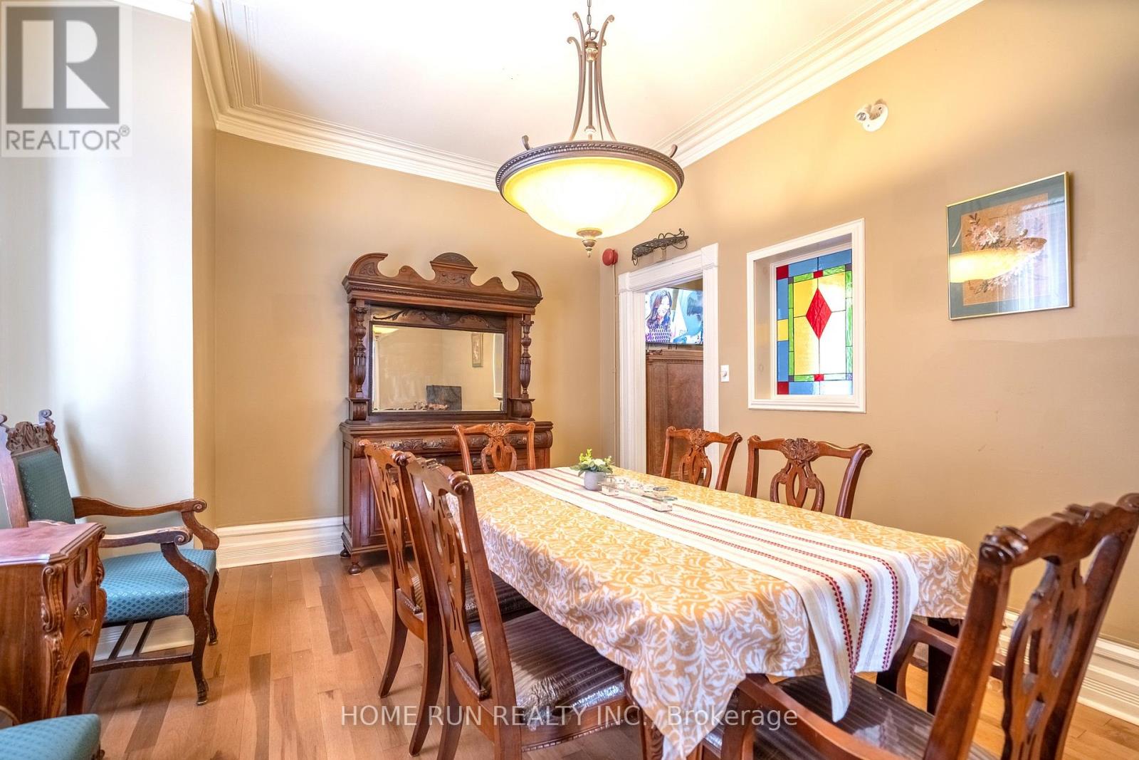 431 Gilmour Street, Ottawa, Ontario  K2P 0R5 - Photo 9 - X13169542