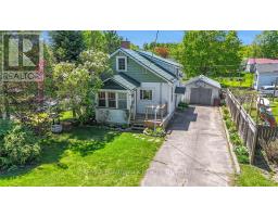 96 YORK STREET, Lanark Highlands, Ontario