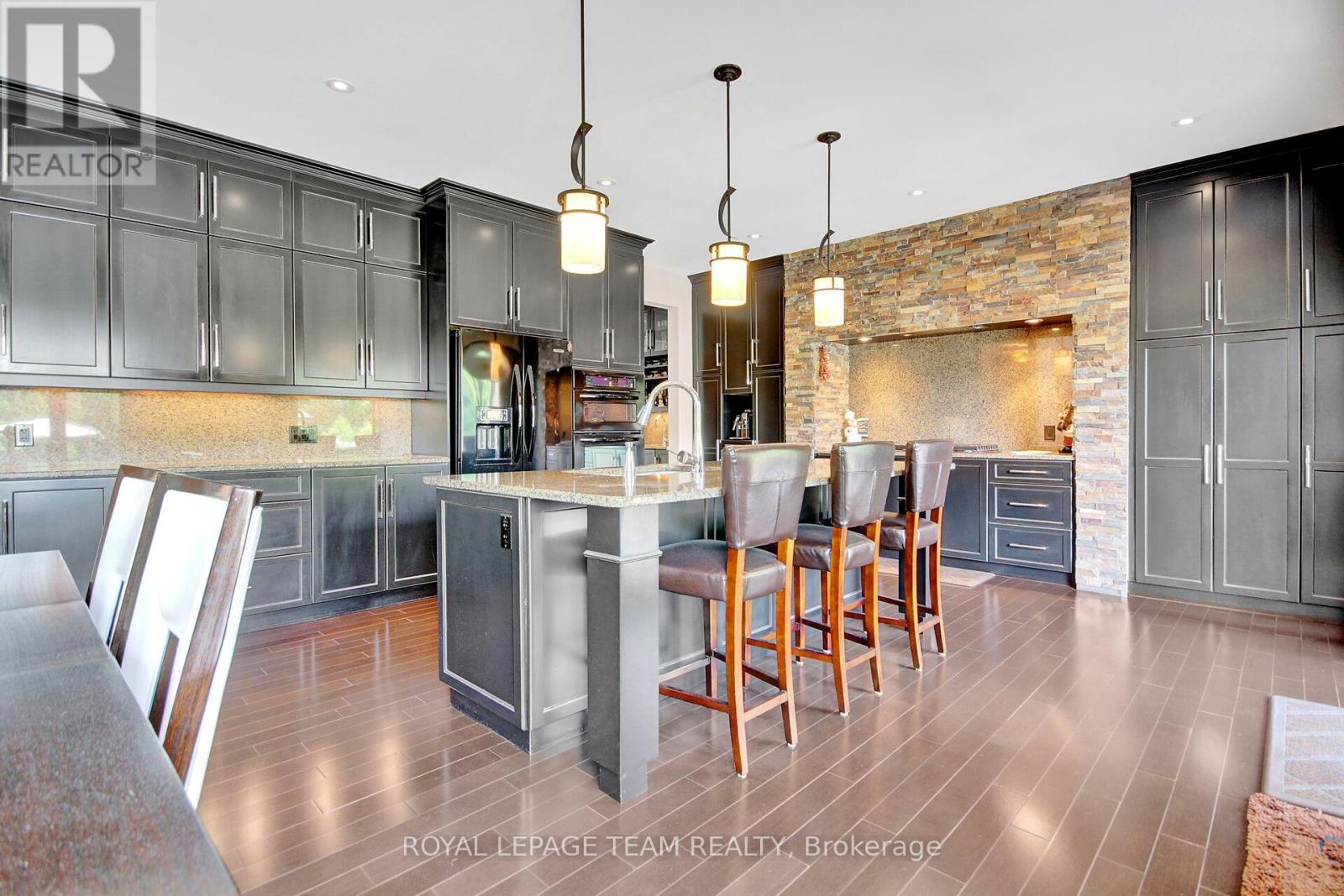 1419 Balmoral Drive, Ottawa, Ontario  K1V 1E2 - Photo 18 - X13170502