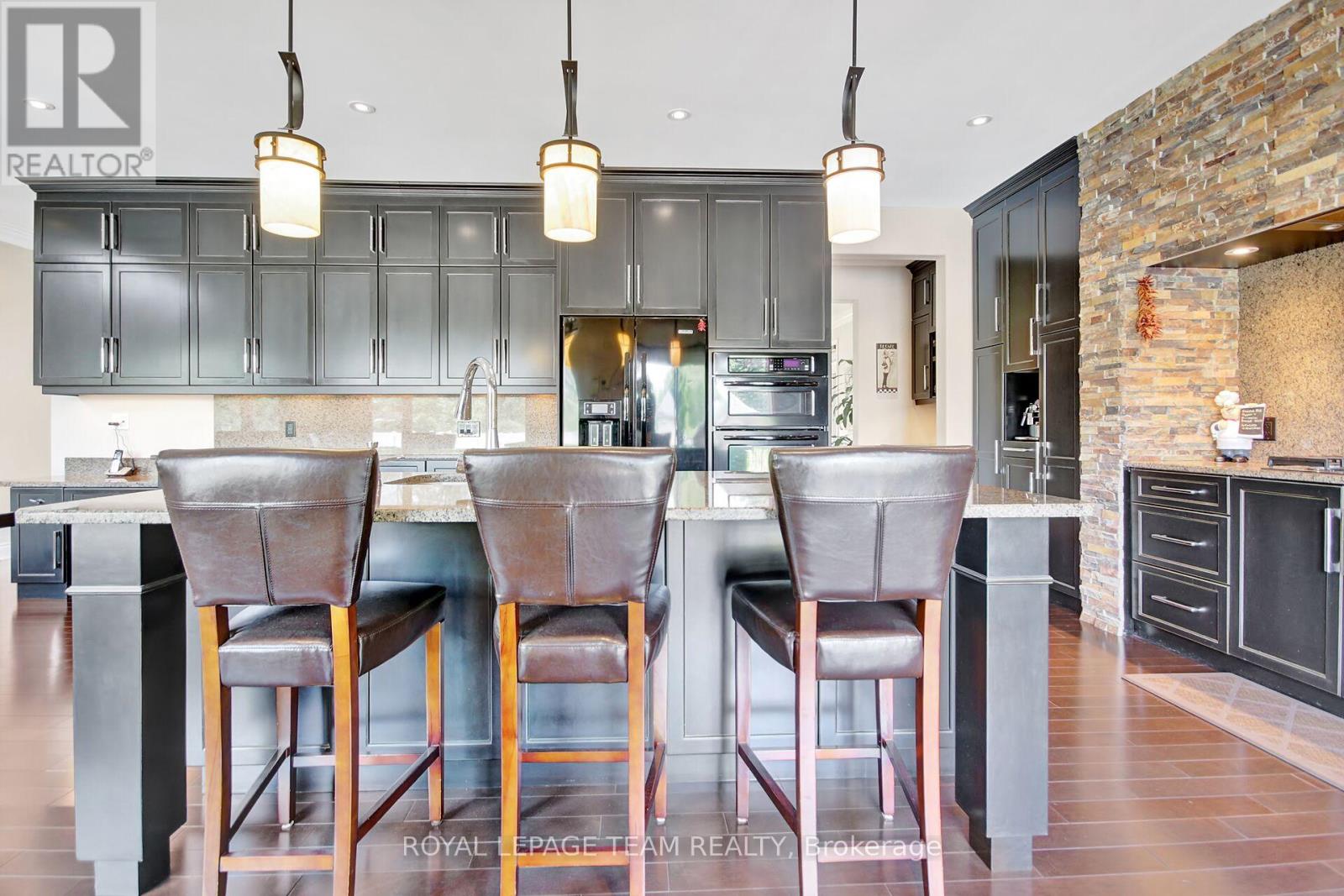 1419 Balmoral Drive, Ottawa, Ontario  K1V 1E2 - Photo 19 - X13170502