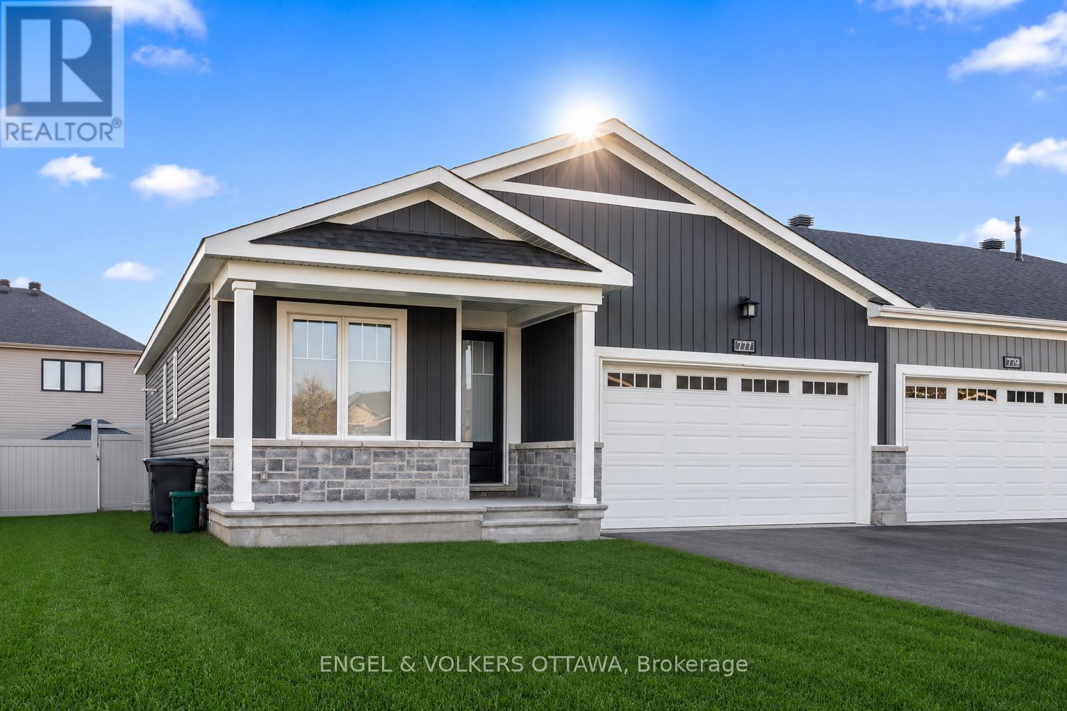 777 COAST CIRCLE, Ottawa, Ontario