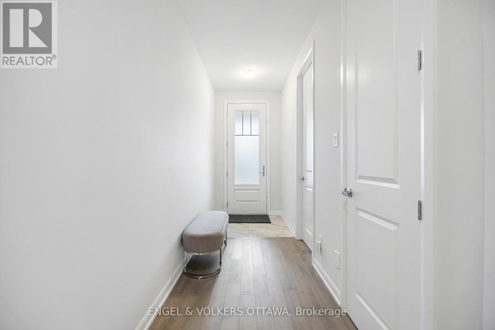 777 Coast Circle, Ottawa, Ontario  K4M 0N5 - Photo 2 - X13171046