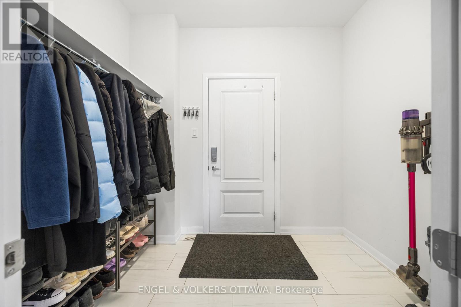 777 Coast Circle, Ottawa, Ontario  K4M 0N5 - Photo 22 - X13171046